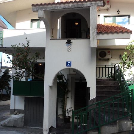 Rooms Tia Baška Voda Eksteriør billede