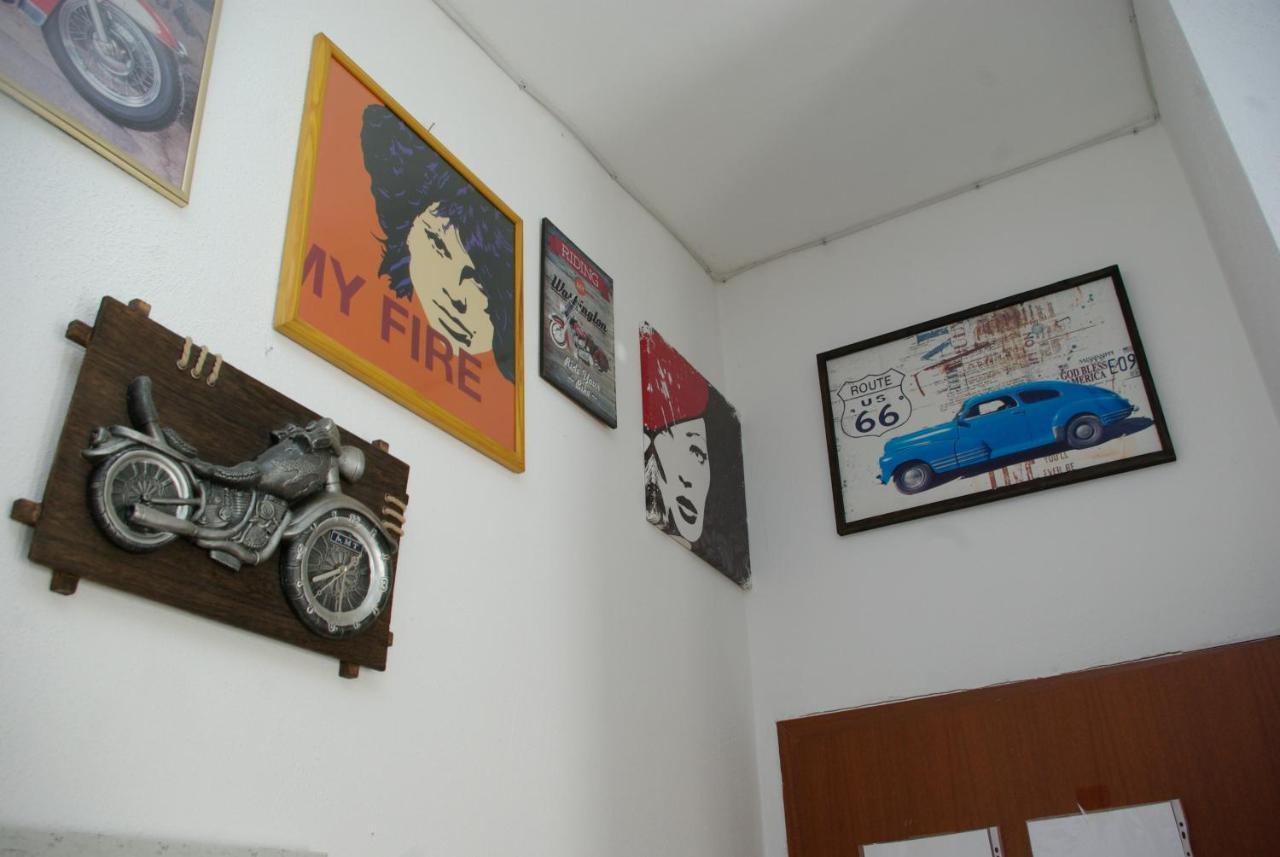 Rooms Tia Baška Voda Eksteriør billede