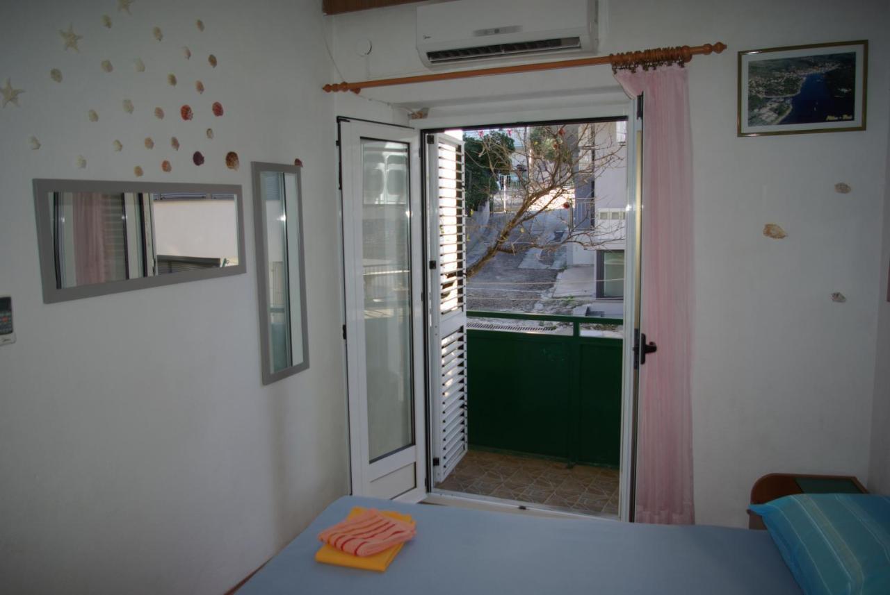 Rooms Tia Baška Voda Eksteriør billede