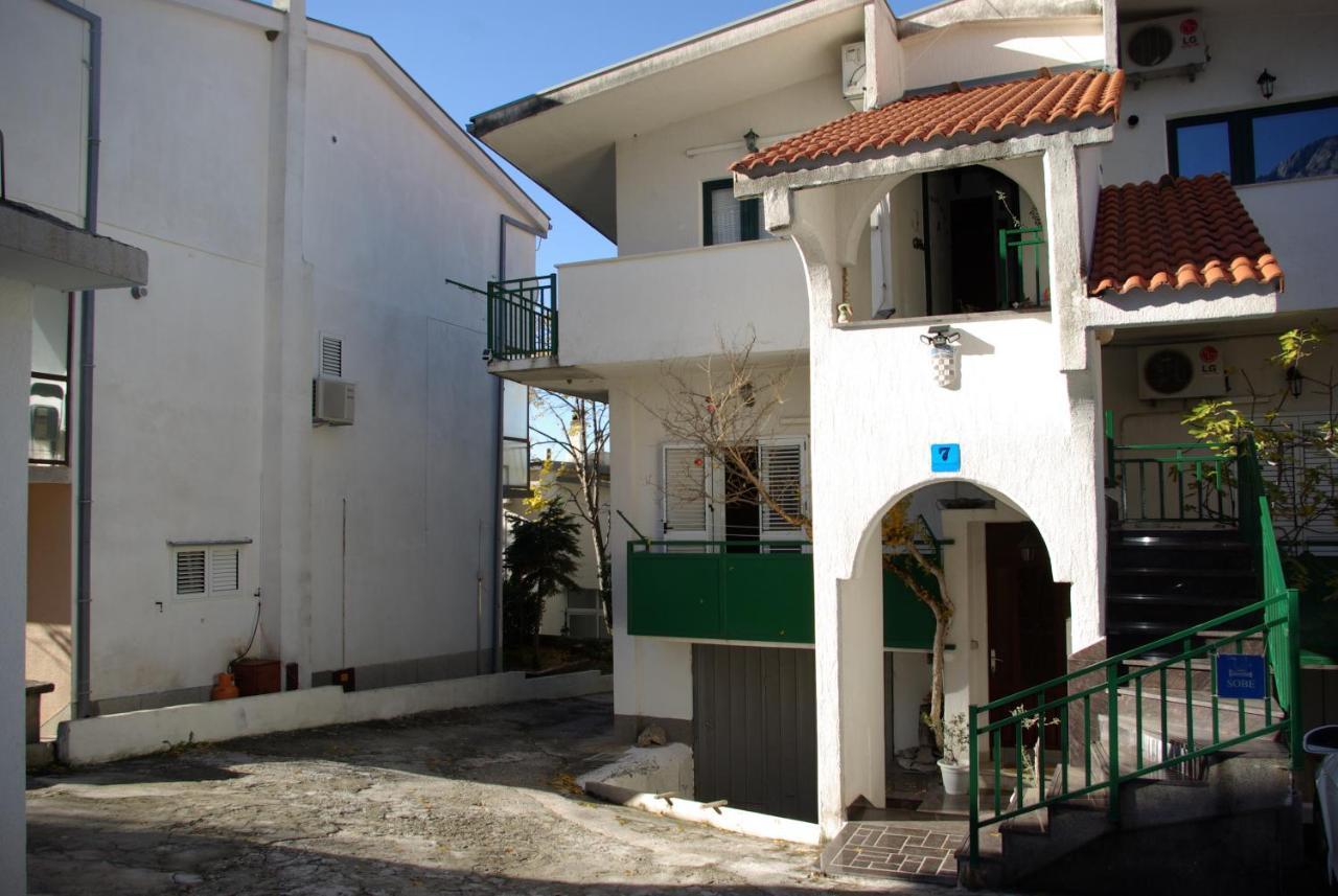 Rooms Tia Baška Voda Eksteriør billede
