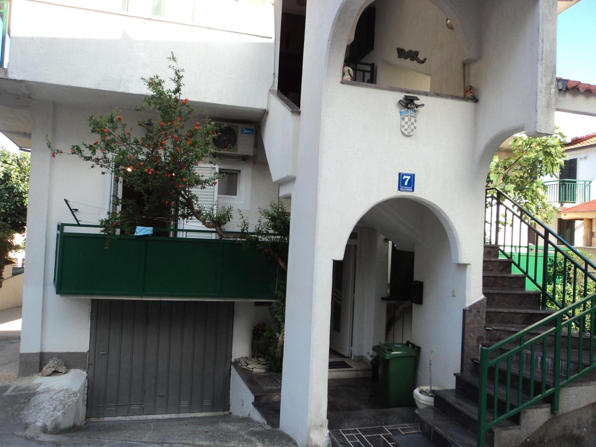 Rooms Tia Baška Voda Eksteriør billede