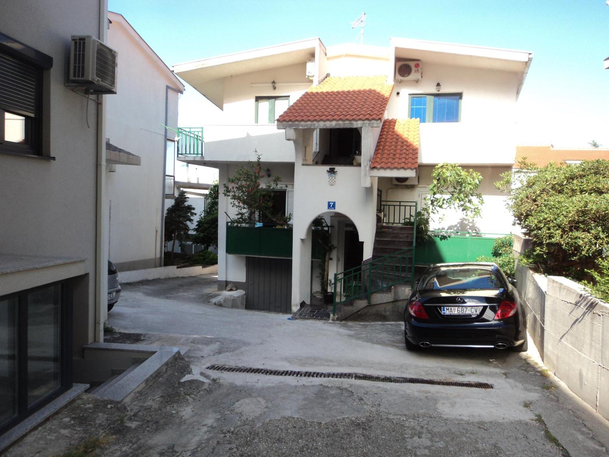 Rooms Tia Baška Voda Eksteriør billede